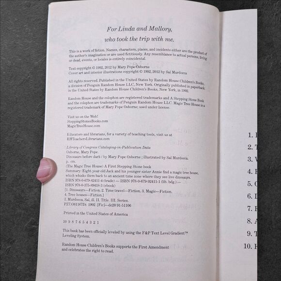 Magic Tree House Lot of 4 Dinosaurs Ghosts Wizards & Christmas Early Prints - Picture 9 of 9